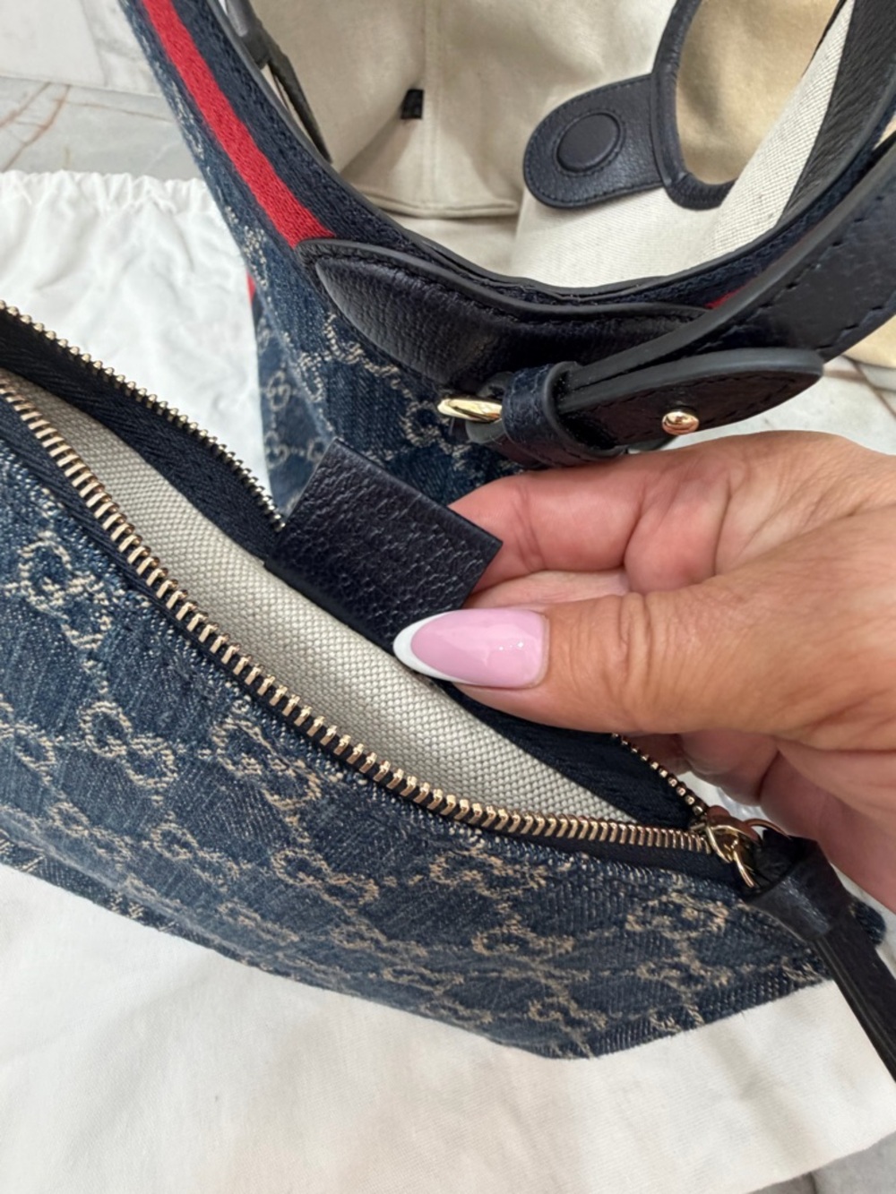 Brand new Gucci Giglio Denim small GG Bag Cruise 2026 w tags - Picture 14 of 14